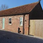 Luxury Barn With Private Wood-fired Hot Tub *